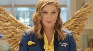 Anuncio de Hellmann's para la Super Bowl 2021, con Amy Schumer como el hada de la mayonesa