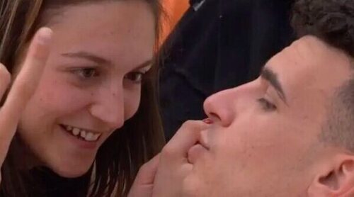 'Secret Story 2': ¿Está Adrián jugando un papel tras su repentino beso a Marta?