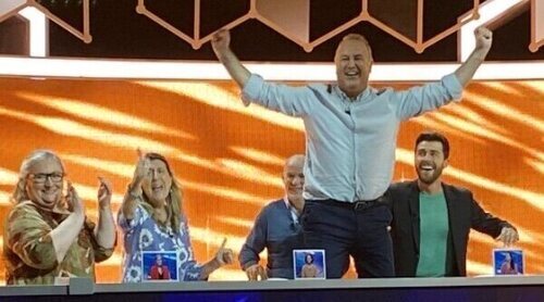 'El Cazador' hace historia entregando su premio más alto con pedida de mano incluida