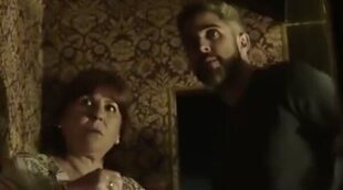 Roberto Leal y su madre se adentran en un pasaje del terror en la promo de 'Casafantasmas'