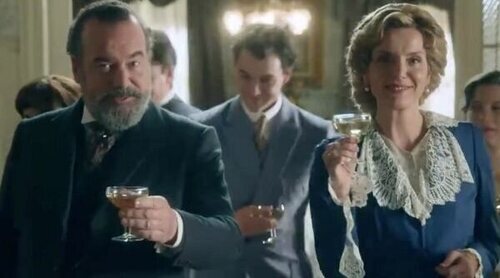 'La promesa' brinda por una "¡Feliz Navidad!" con los seguidores de la serie