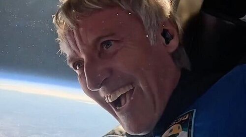 Primeras imágenes de Jesús Calleja contemplando la Tierra desde el espacio