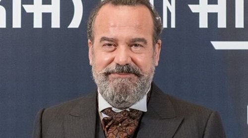 Manuel Regueiro: "'La promesa' está viviendo una crisis económica derivada de la boda de Jana y Manuel"