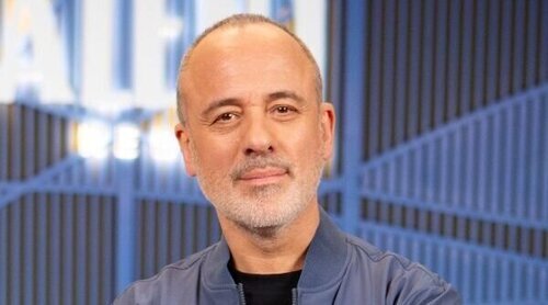 Javier Gutiérrez: "El humor de 'Paquita Salas' era más delirante y el de 'La Agencia' es más reposado"