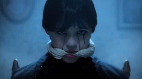 Haley Joel Osment será un asesino en serie en la segunda temporada de 'Miércoles'