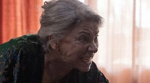 Kiti Mánver ('Dos tumbas'): "La gente de 60 años o más tiene mucho que contar"