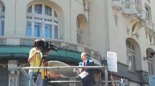 Los "indignados" abuchean a Telecinco en la manifestación del 19J