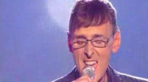 Johnny Robinson: "I Believe In A Thing Called Love"