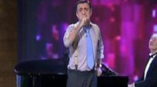 Wyoming canta "Somos padres" con Pablo Sebastian en 'El intermedio'