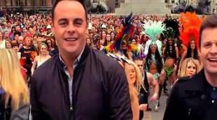 Ant & Dec en el flashmob de promoción de 'Britain's Got Talent 2012'