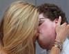 Anuncio Super Bowl 2013: Bar Refaeli besa a Jesse Heiman