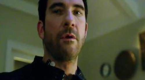 Tráiler de 'Hostages' de CBS, con Dylan McDermott secuestrando a Toni Colette