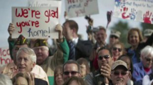 Anuncio de Budweiser "A Hero's Welcome" en la Super Bowl 2014