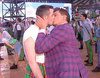 El beso gay de John Barrowman en la inauguración de los juegos de la Commonwealth 2014