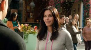 Courteney Cox y Matthew Perry se reencuentran en 'Cougar Town' tras 'Friends'