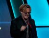 Johnny Depp, borracho presentando un premio en los Hollywood Film Awards