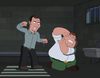 La gran pelea entre Liam Neeson y Peter Griffin en el capítulo 250 de