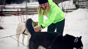 Edurne rodeada de perros husky en la postal de España en Eurovisión 2015