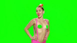 Miley Cyrus se desnuda y presume de "pechonalidad" para anunciar los MTV VMA 2015