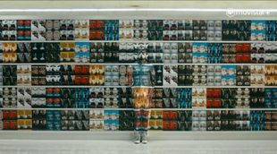 Un cazador de series camaleonizado protagoniza la campaña del Festival Movistar+ de Series