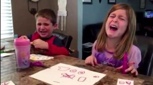 Los padres les dicen a sus hijos que se han comido todos sus caramelos de Halloween: Edición 2015