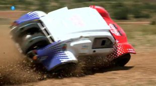 El espectacular accidente de coche de Albert Rivera en 'Planeta Calleja', el domingo 8 de noviembre