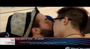 Han y Aritz no dudan en mostrar su "amistad" dándose cariño entre ellos